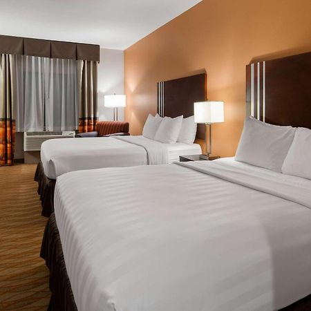 Best Western Plus Spring Inn & Suites Dış mekan fotoğraf
