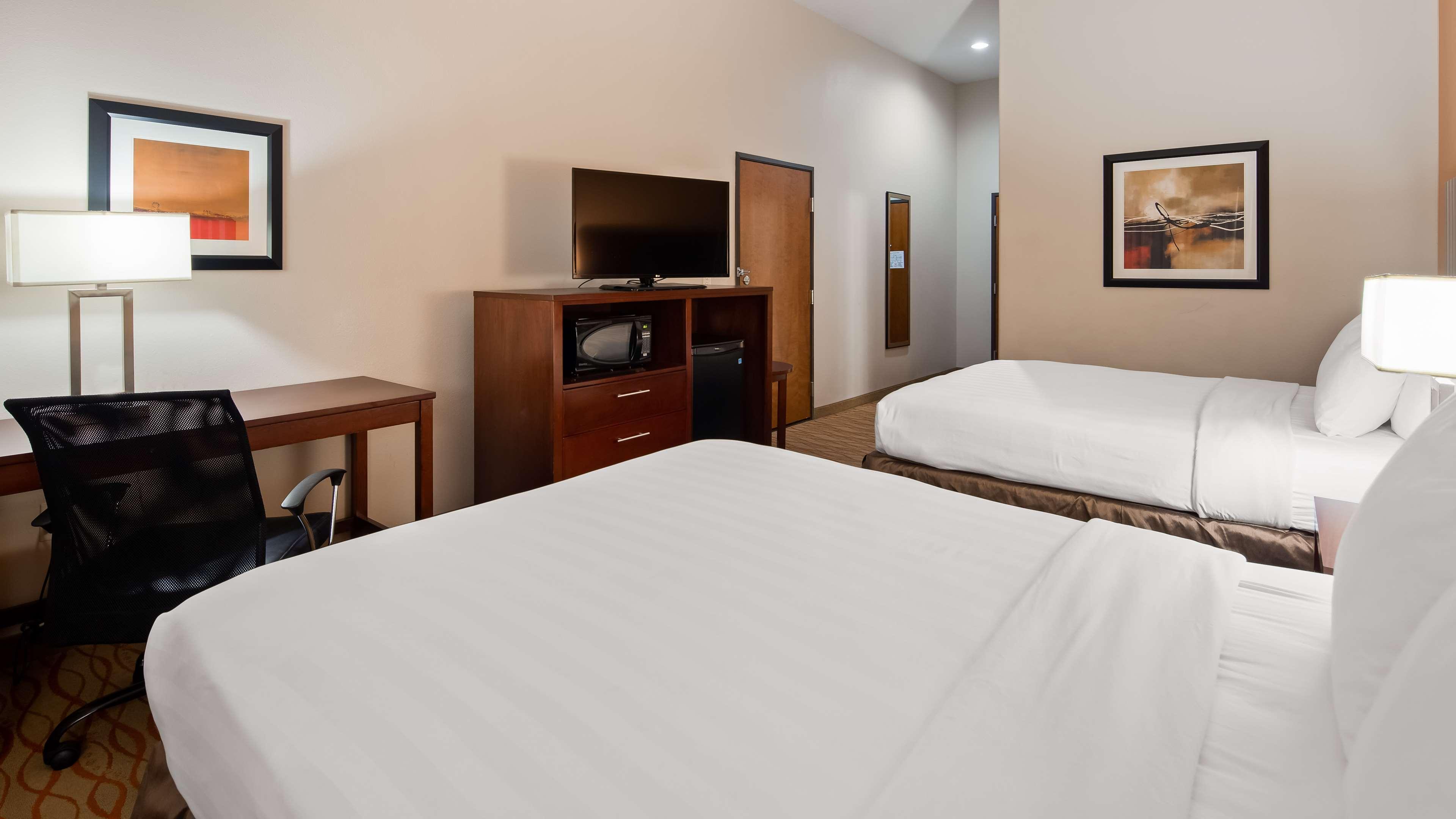 Best Western Plus Spring Inn & Suites Dış mekan fotoğraf