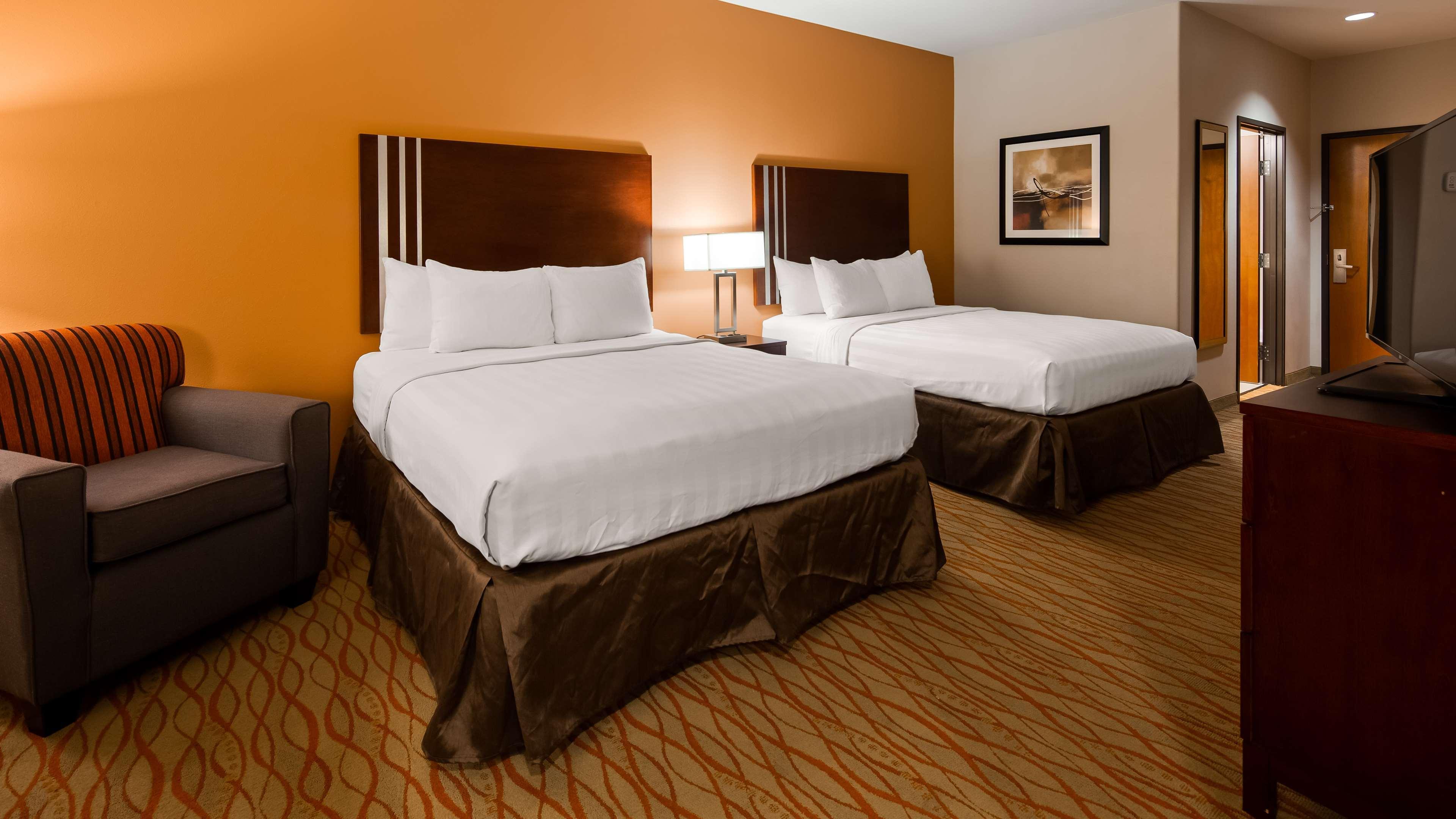 Best Western Plus Spring Inn & Suites Dış mekan fotoğraf