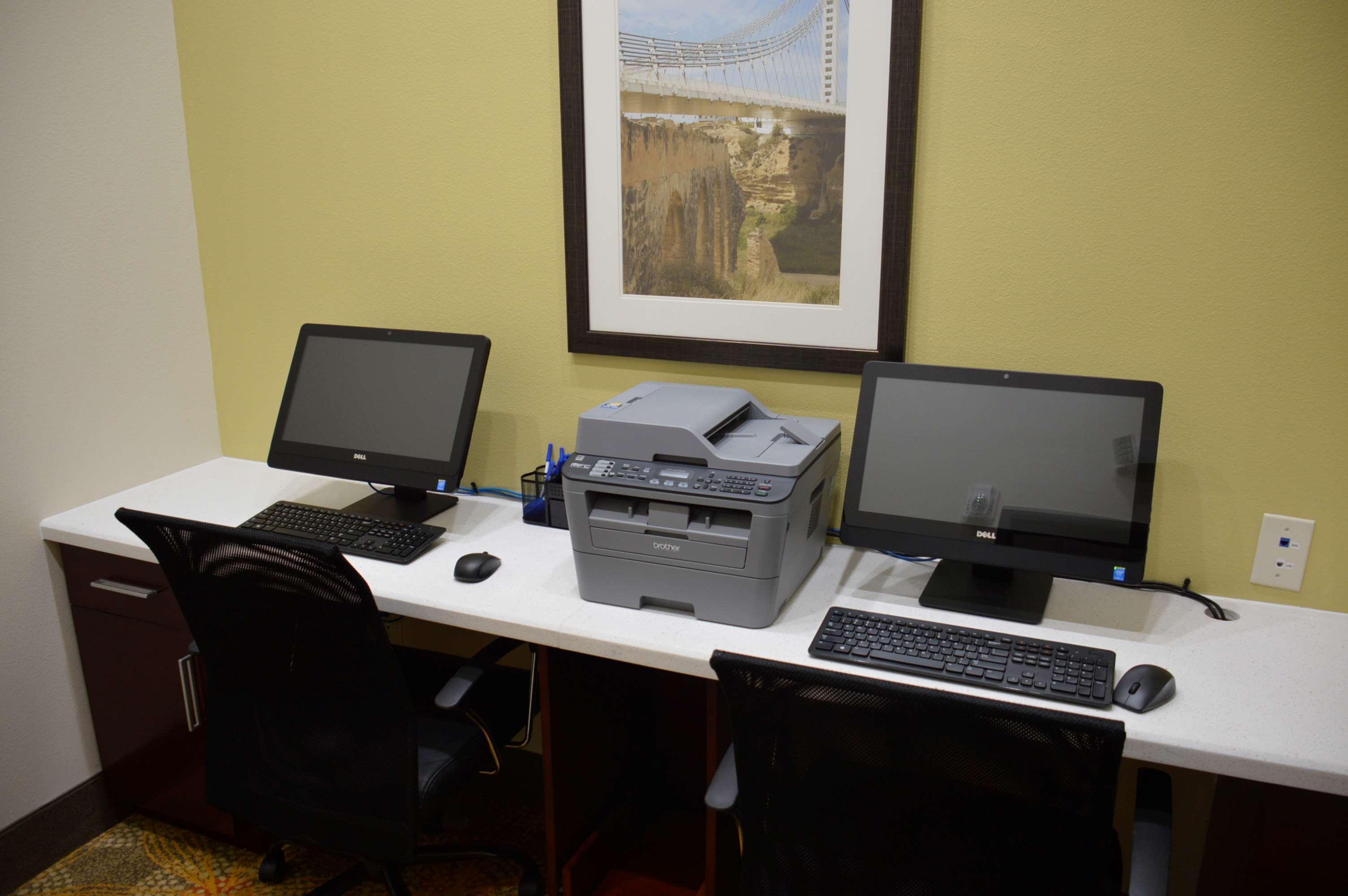 Best Western Plus Spring Inn & Suites Dış mekan fotoğraf