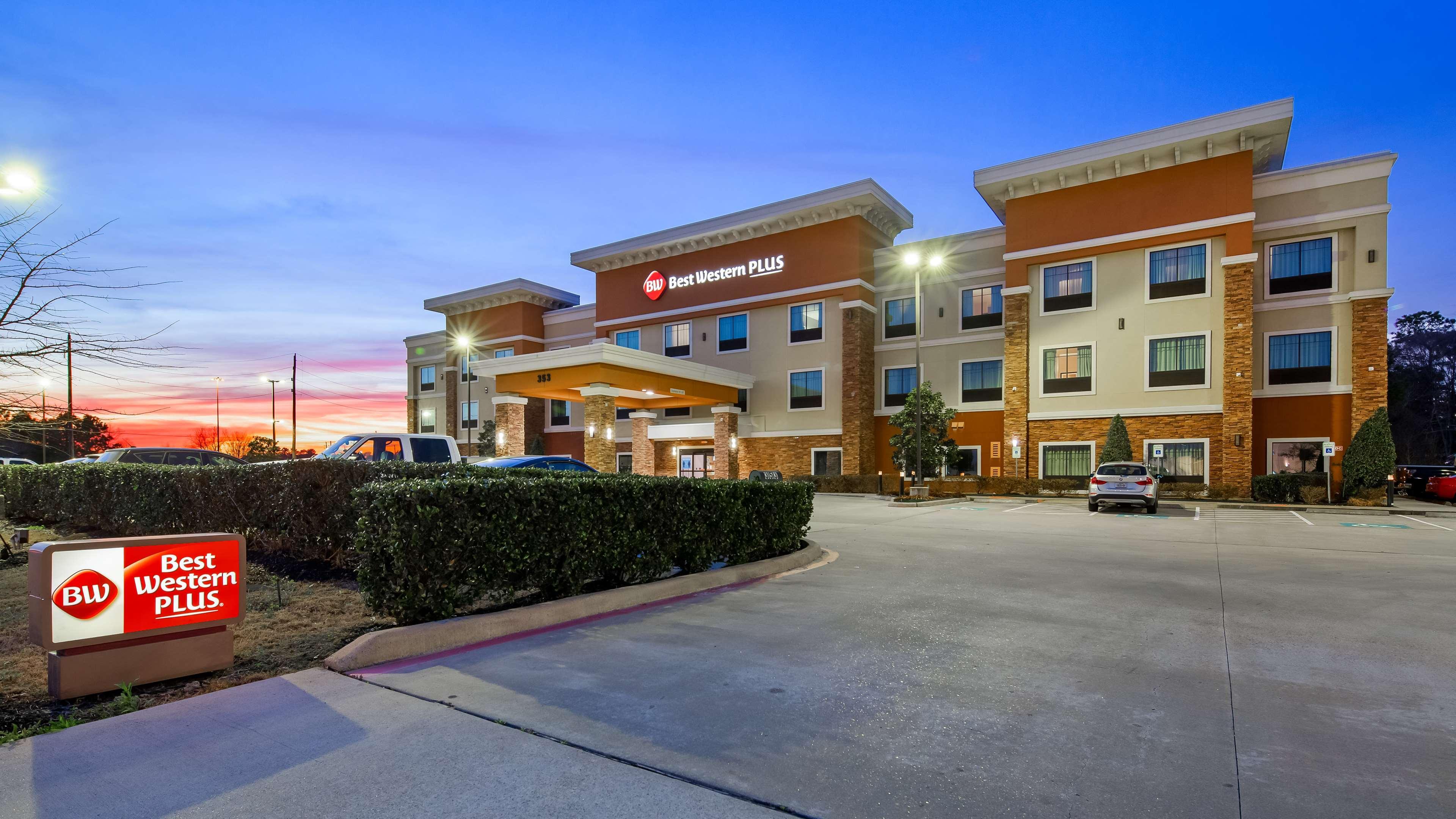 Best Western Plus Spring Inn & Suites Dış mekan fotoğraf