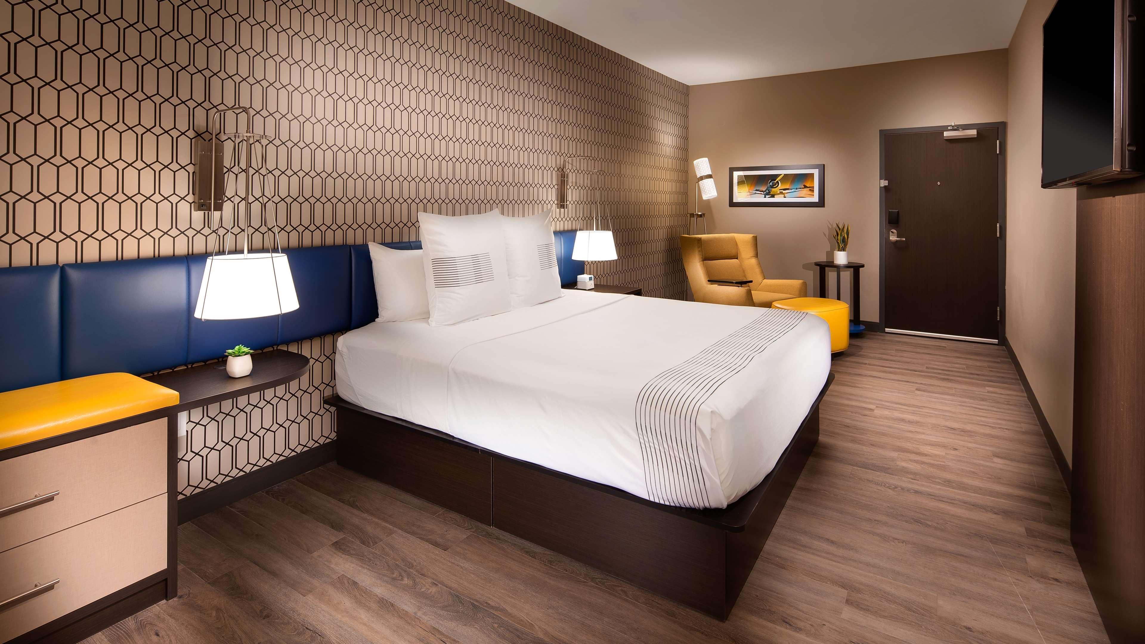 Best Western Plus Spring Inn & Suites Dış mekan fotoğraf